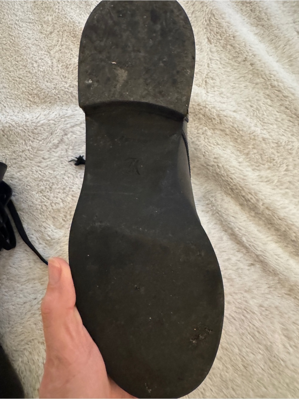 Louis Vuitton
Women's Monogram Territory Flat High Ranger Boots Leather - Picture 7 of 15